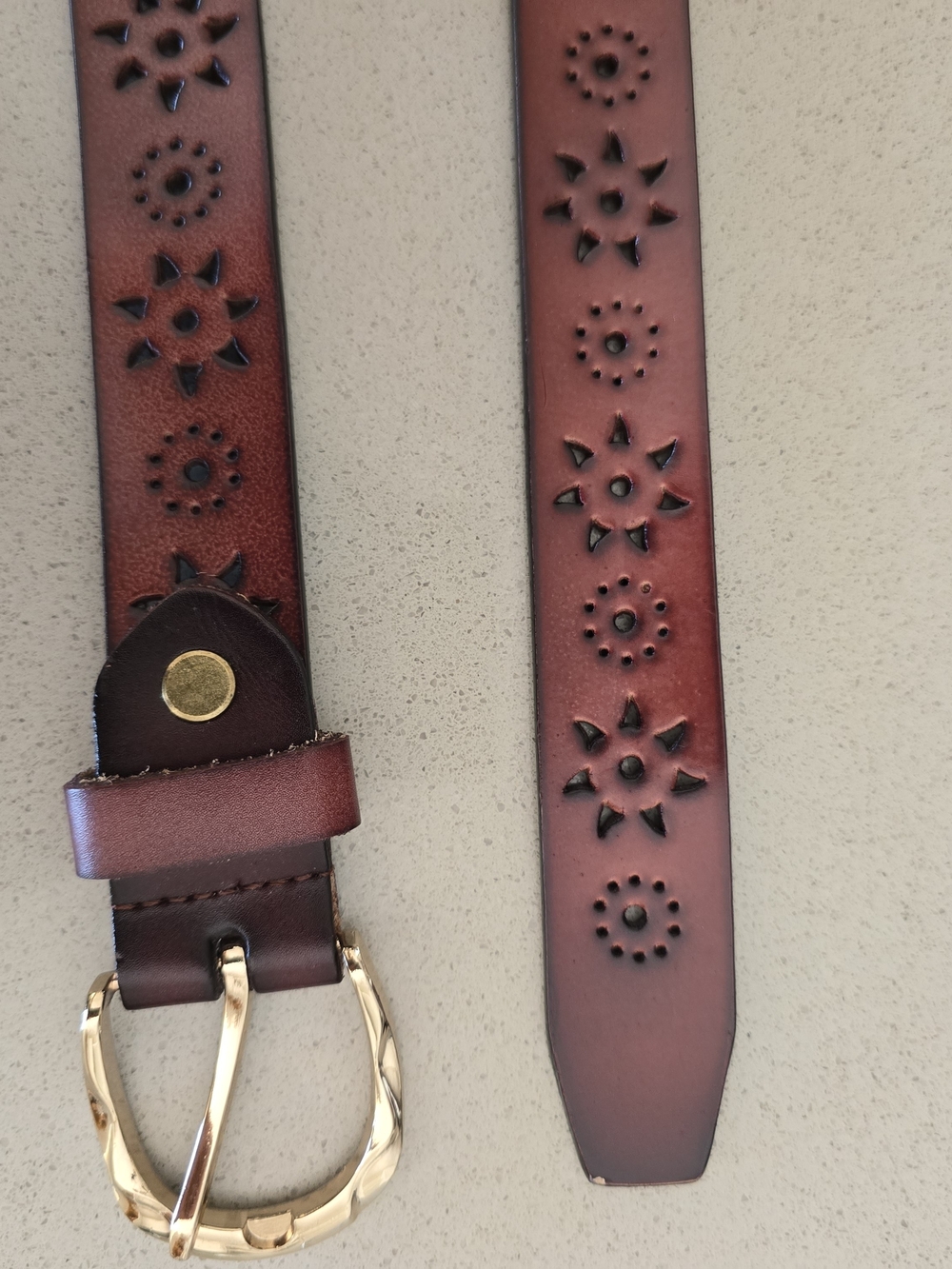 Vintage Women's Burgundy Faux Leather Western Belt Gold Hammered Buckle